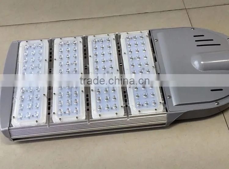 roadway hometown using ce rohs hengda classic led street light