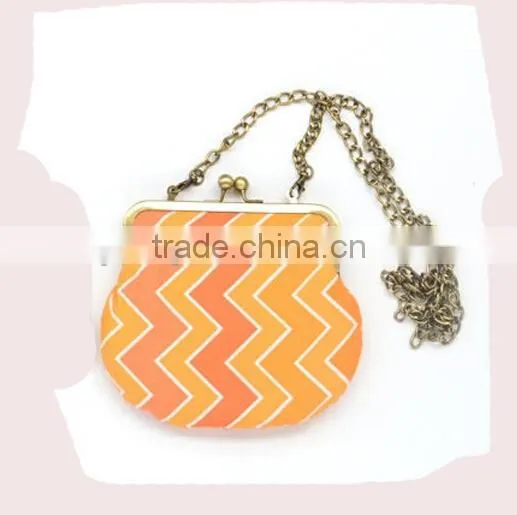 Elegant metal frame evening clutch bag wholesale