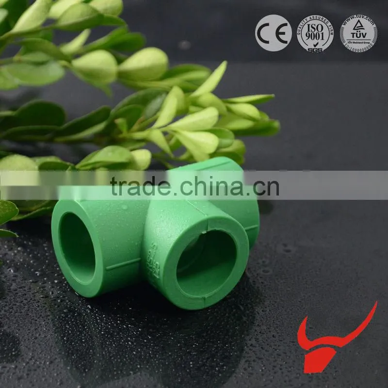 2015 hot sale material polypropylene PPR pipe fitting different colors equal tee