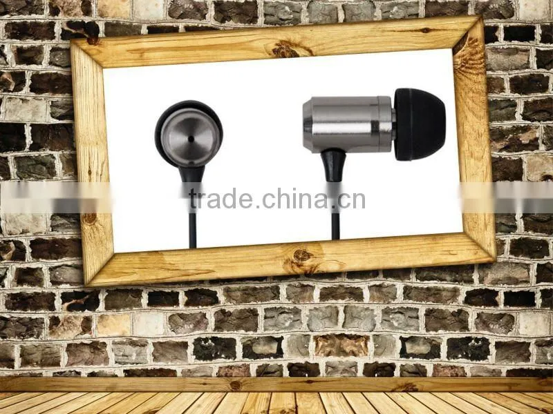 2016 cool boy fashion inner metal earphone with CE/ROHS
