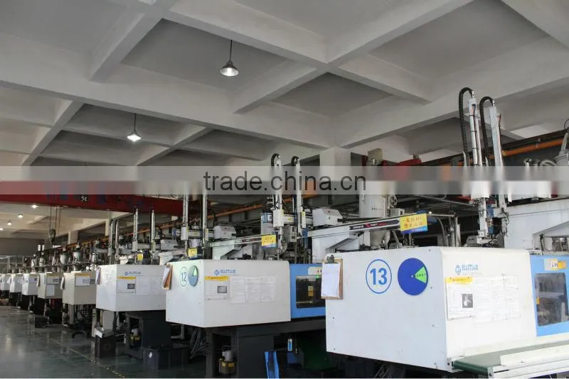 Mini Picking Robot Arm For Injection Moulding Machine Below 100T