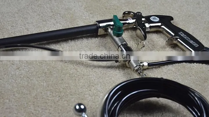 Engine cleaning gun