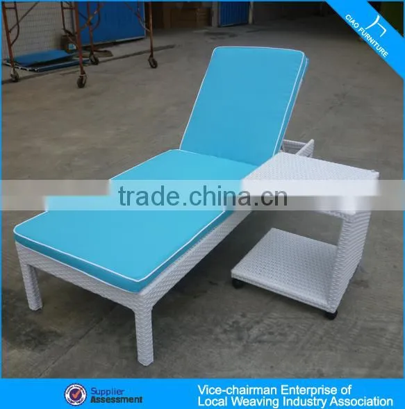 New design outside wicker sun lounger (7016-1)