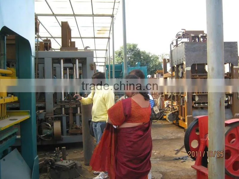 cement brick block making machine price DS4-15 cement brick machine in italian with high efficiency and low cost