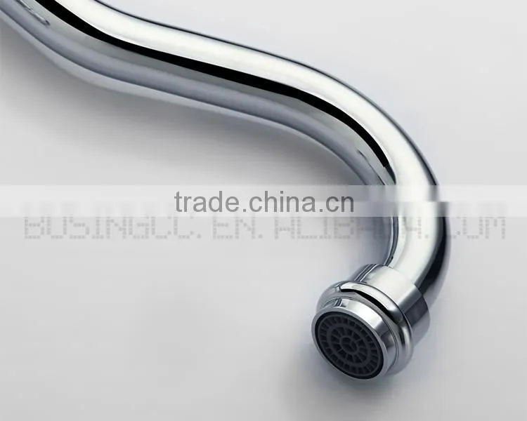 Curved Head Brass Material And Polished Treatment Single Handle Antique Faucet