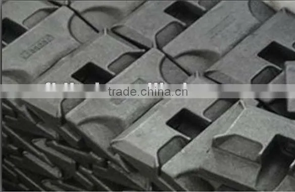 High precision hot forging/forged