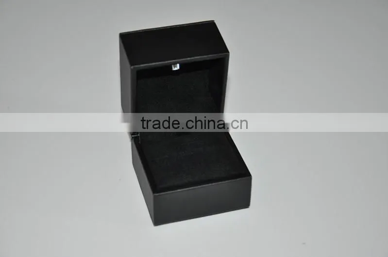 2014 New Design LED Light Ring Box