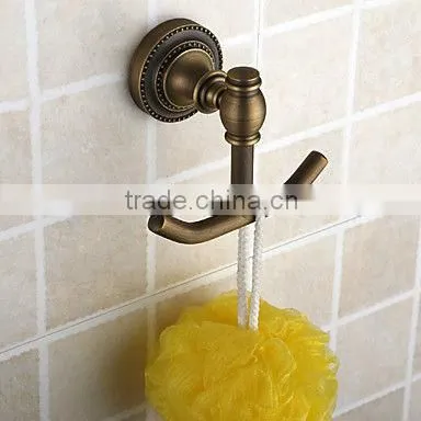 Antique Brass Wall-mounted Bathroom Wall-mounted Robe Hook BA2013
