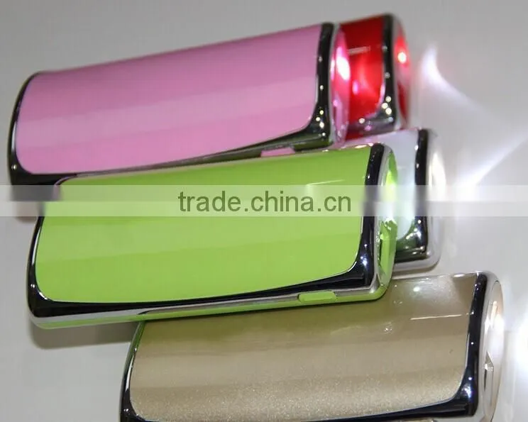 2016 new product uv shiny treatment customize logo printing 18650 lithium ion type 5200mAh power bank charger
