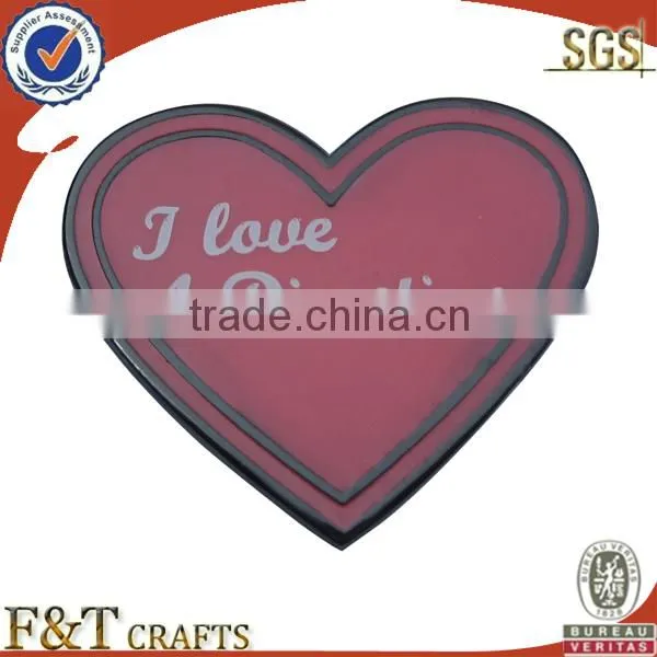 customized wholesale metal lapel pins flower