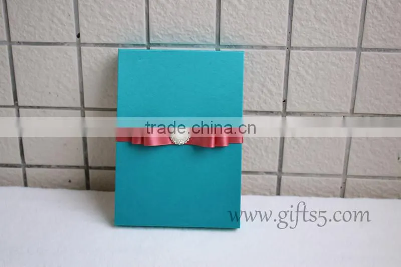 Handmade wedding invitations gift box with ribbon