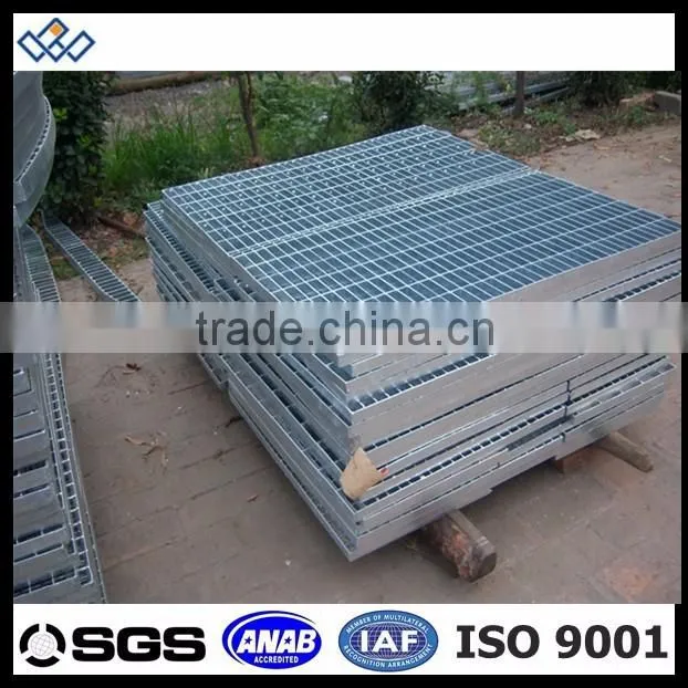 ENTRANCE METAL GRATING MATS IN SPECIAL SIZES WITH ISO 9001