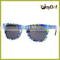 Cool retro black frame Unisex mirrored sunglasses for man and woman custom printed Logo