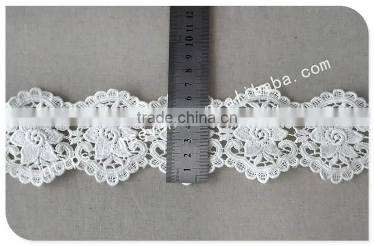 New arrival polyester water soluble embroidery saree lace and border wholesale