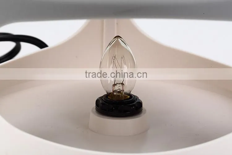 Plastic material eco-Friendly flea trap light with1 trap and 2 glue discs