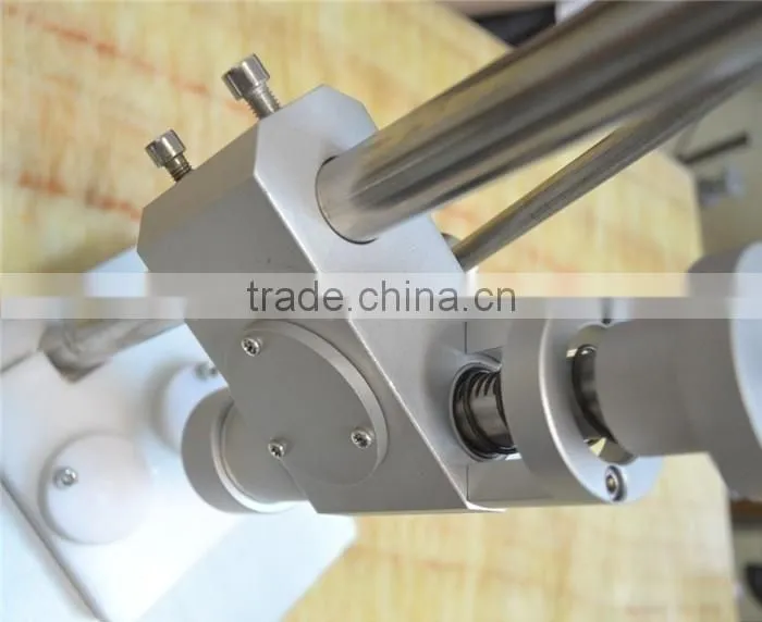 Desktop Manual perfume bottle capping machine