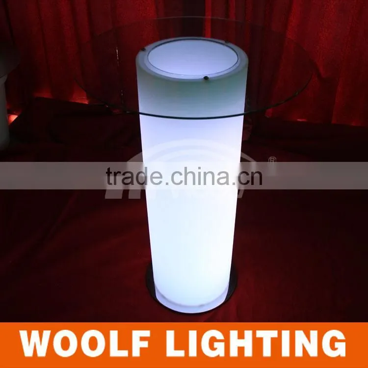 Popular Bistro and Bar Glowing Rechargeable Flashing Colourful LED Lighting Ice Bucket
