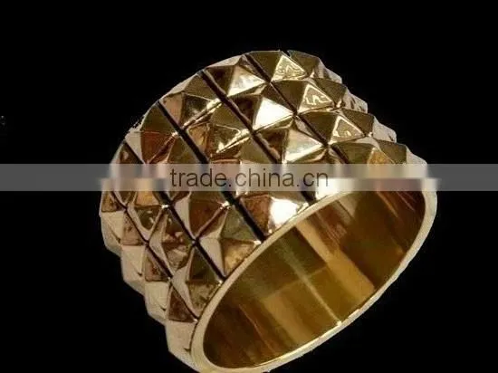 Butterfly Bangle Pattern