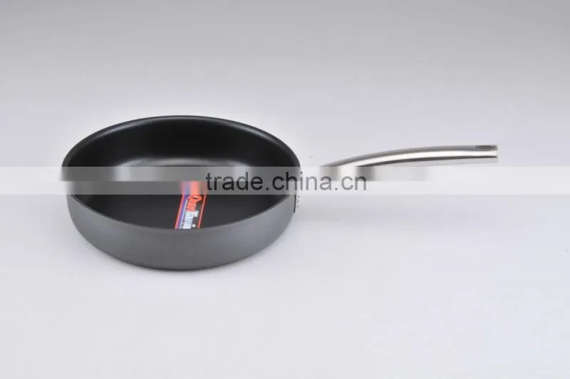 Hard-anadized Aluminum saucepan and casserole