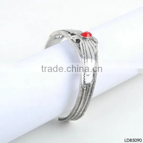 Peace dove anti-silver cuff bangle fashion gemstone bangle alibaba china