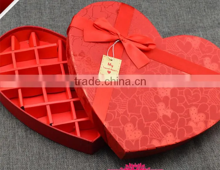 Matt Lamination,Spot UV logo Printing Handling and Chocolate Use heart shape chocolate packaging box