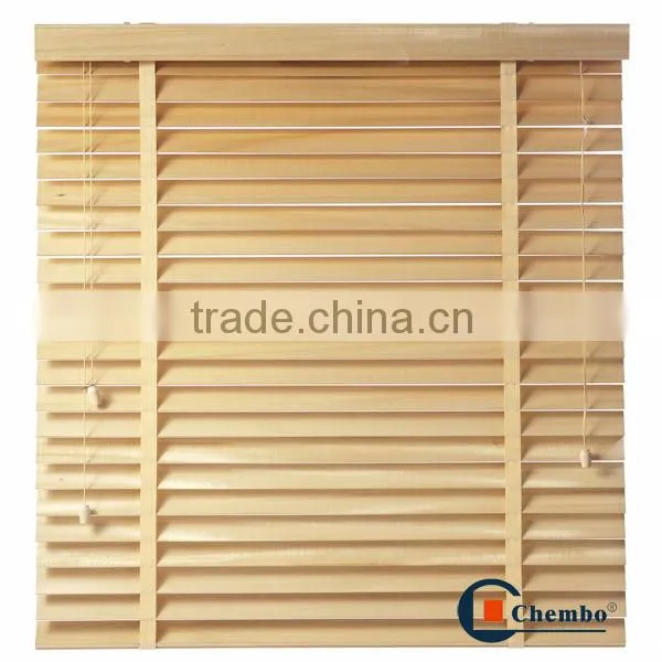 Customized manual crank roller shutter with shutter accessories
