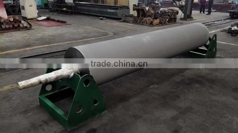Paper rewinder tungsten carbide bottom roll