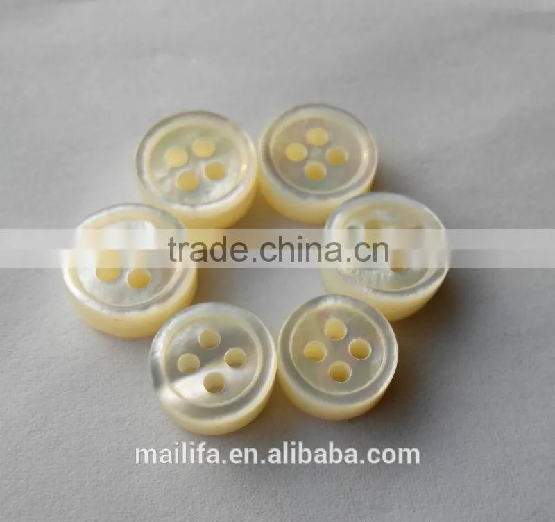 4 Holes 18L, 16L, 14L 4MM/3MM Thickness White MOP Shell Shirt Buttons in High End
