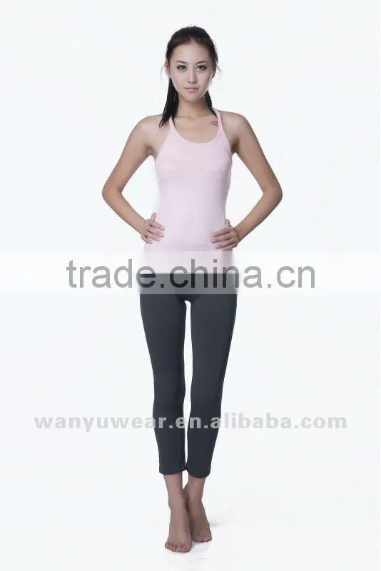 Plain pink seamless ladies tank tops