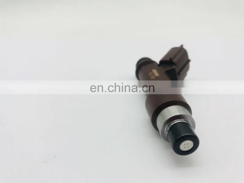 High Quality Fuel Injector Nozzle OEM 23250-50060 for Toyo-ta