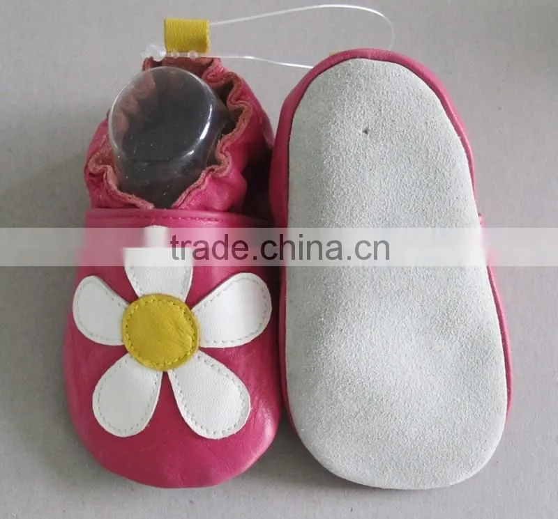 Baby shoes barefoot walking kids rubber sole shoes