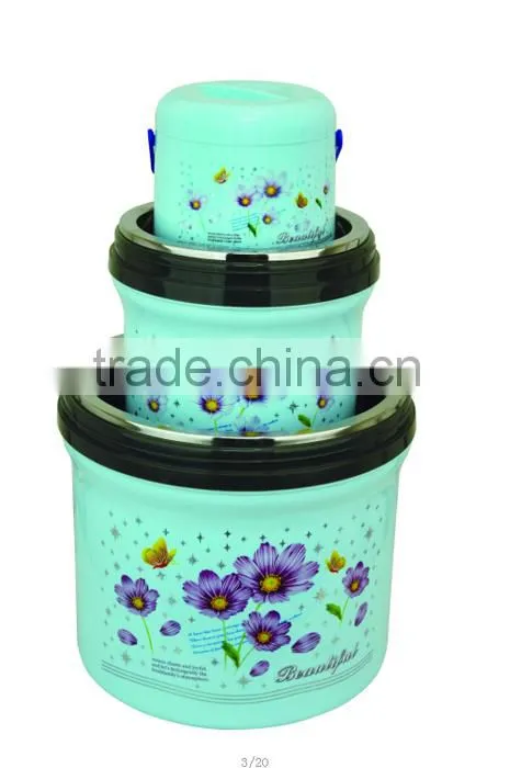 plastic food storage container