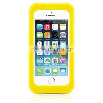 Universal Waterproof Shockproof Case for Mobile Phone with Three-latch Lock Design