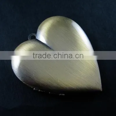 40mm vintage style antique bronze brass plain blank heart photo locket pendant charm DIY supplies 1131019