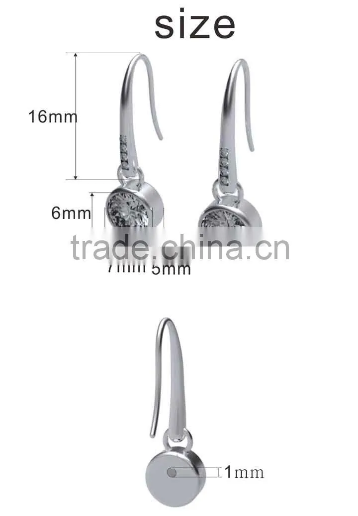 Cubic zirconia earring silver
