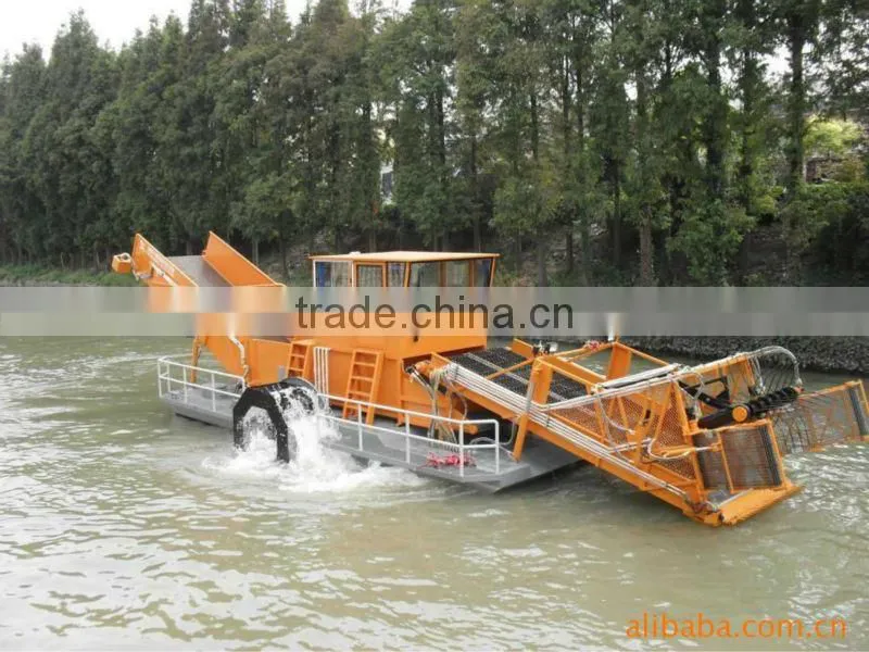 Automatic aquatic weed cutter