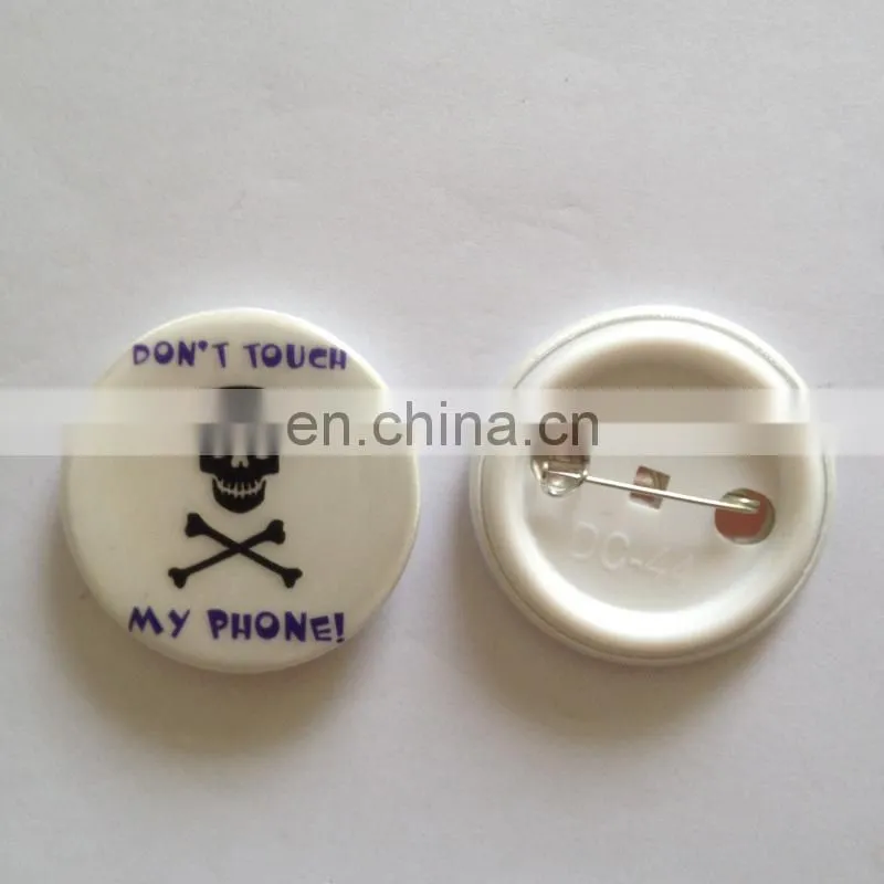 Most Popular Light reflective pin badge custom reflective badge cheap price