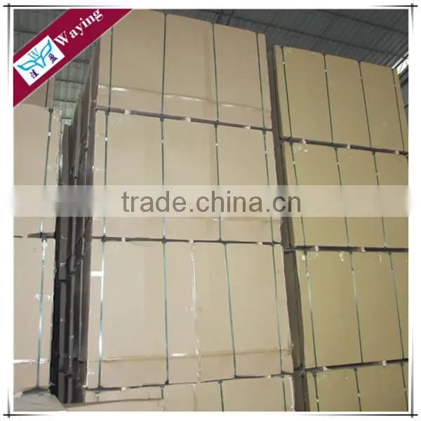 AA Grade Glue WBP in 18mm Size 1.22x2.44 Commercial Melamine Plywood in Warm White