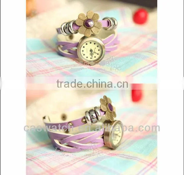 Fashion vintage long strap flower leather women watch