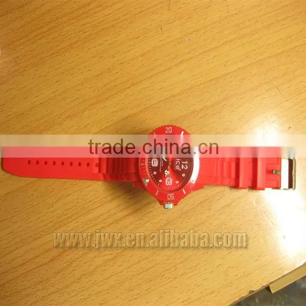 where can you buy silicone bracelets