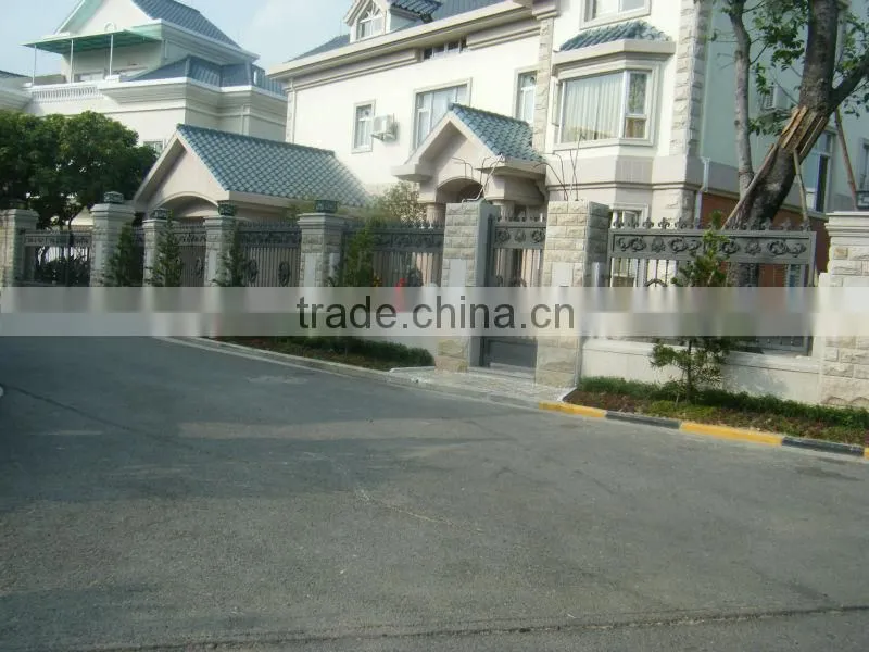 2015 Top-selling outdoor artistic iron gate fence