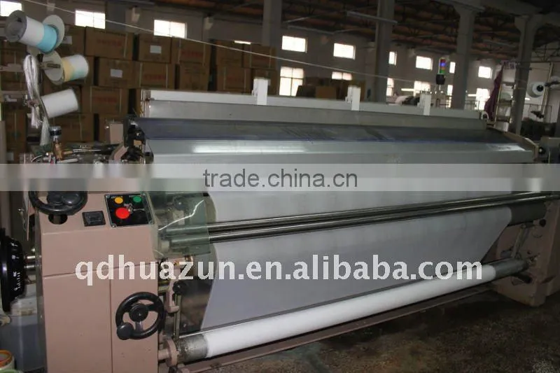 plainshedding water jet loom with 4 nozzle