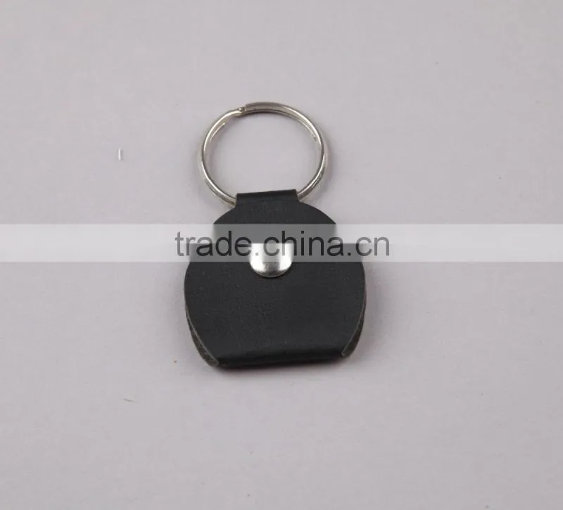 Promotional Blank Black Leather Pouch Key Chain with Nail without logo