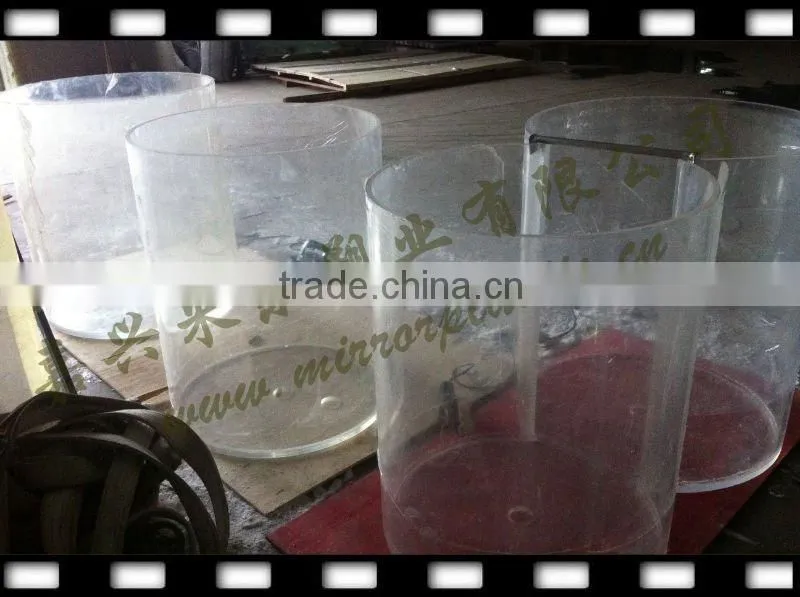 custom cylindrical acrylic aquarium