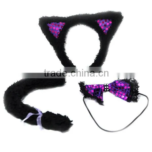 The cat ornament three-piece suit with the purple sequins lace