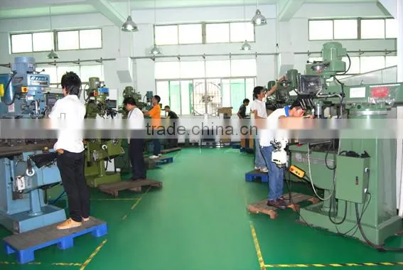 Universal Swivel Head milling machine