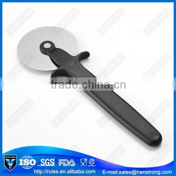 2016 New Product Plastic Handle Pizza Wheel Cutter
