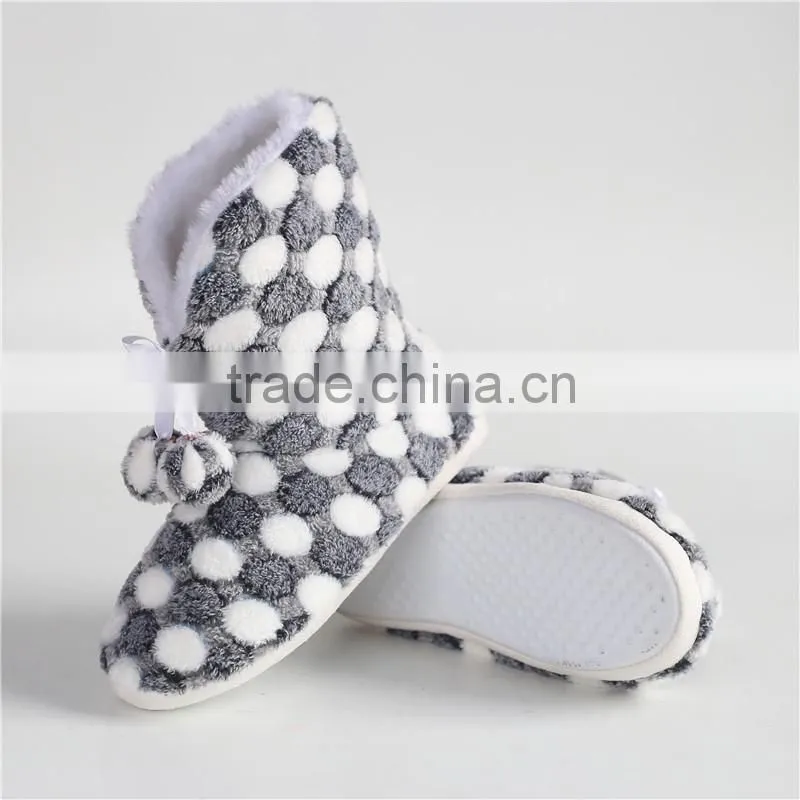 Ladies indoor coral fleece slipper booties