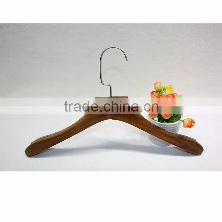 Anti slip wooden coat/shirt/dress/coat hanger for clothes display
