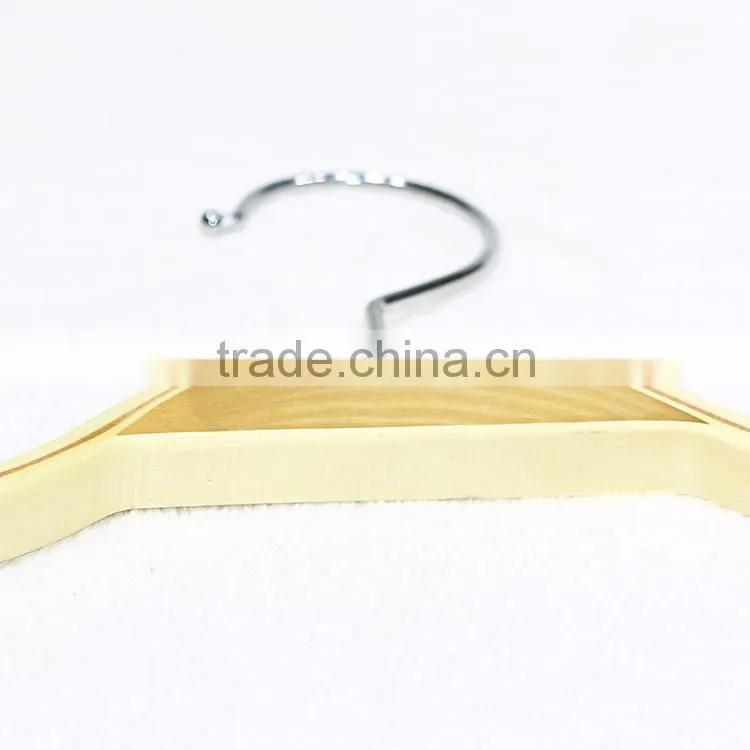China supply cheap wooden hanger with low price